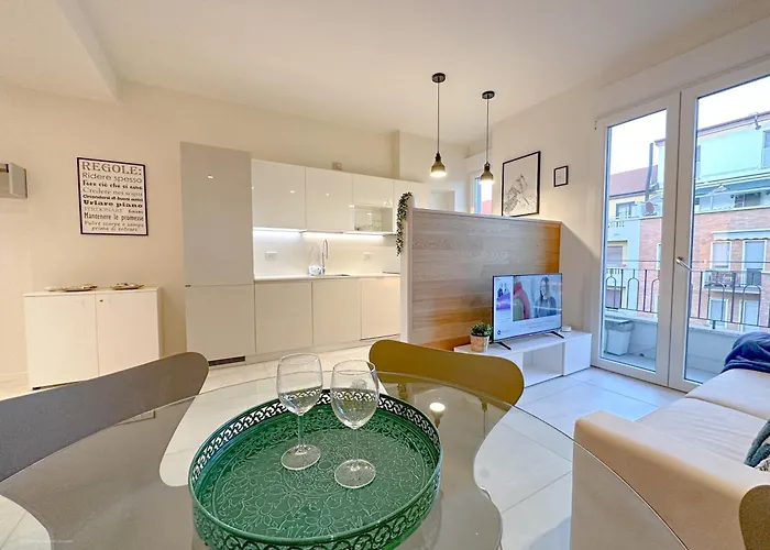 Apartmán D'adda 16 - Luminosa - 3 Min Dal Naviglio *
